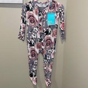 Posh Peanut NWT Footie